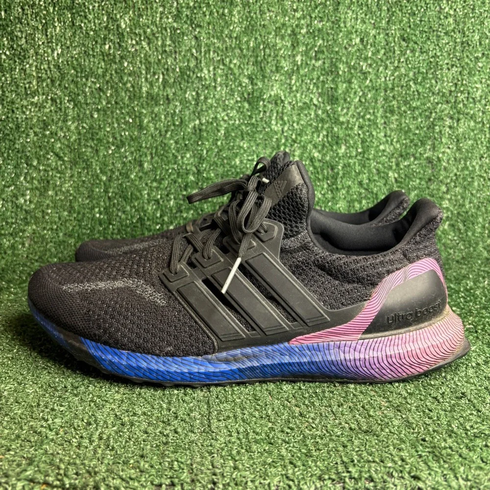 Adidas Ultraboost DNA Gradient Sole Sporty Knit Running Sneaker Black Mens Sz 11